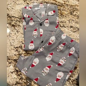 Boys Old Navy Christmas Holiday pajama set- gray Santa